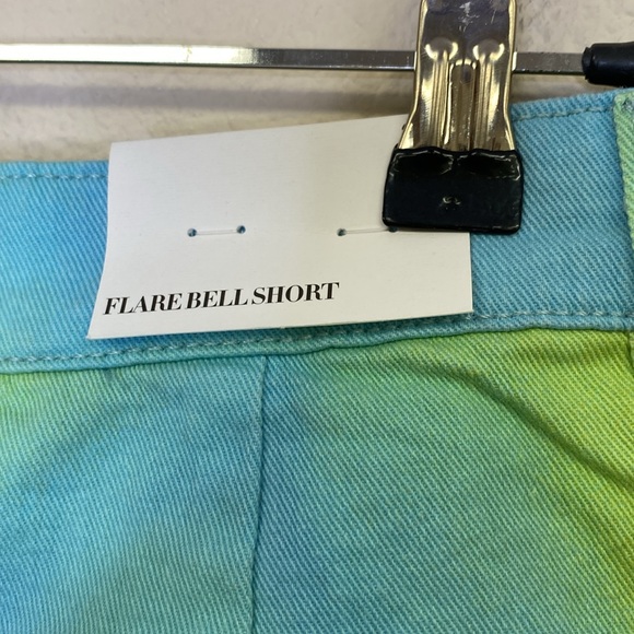 WEWOREWHAT REVOLVE FLARE BELL SHORTS STRETCH DENIM TIE DYE Size 29 NWT - Picture 7 of 13